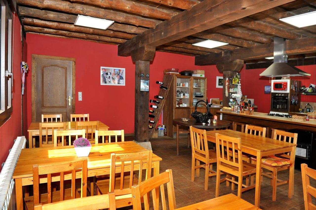 La Cabana De Sara Vinuesa Exterior photo